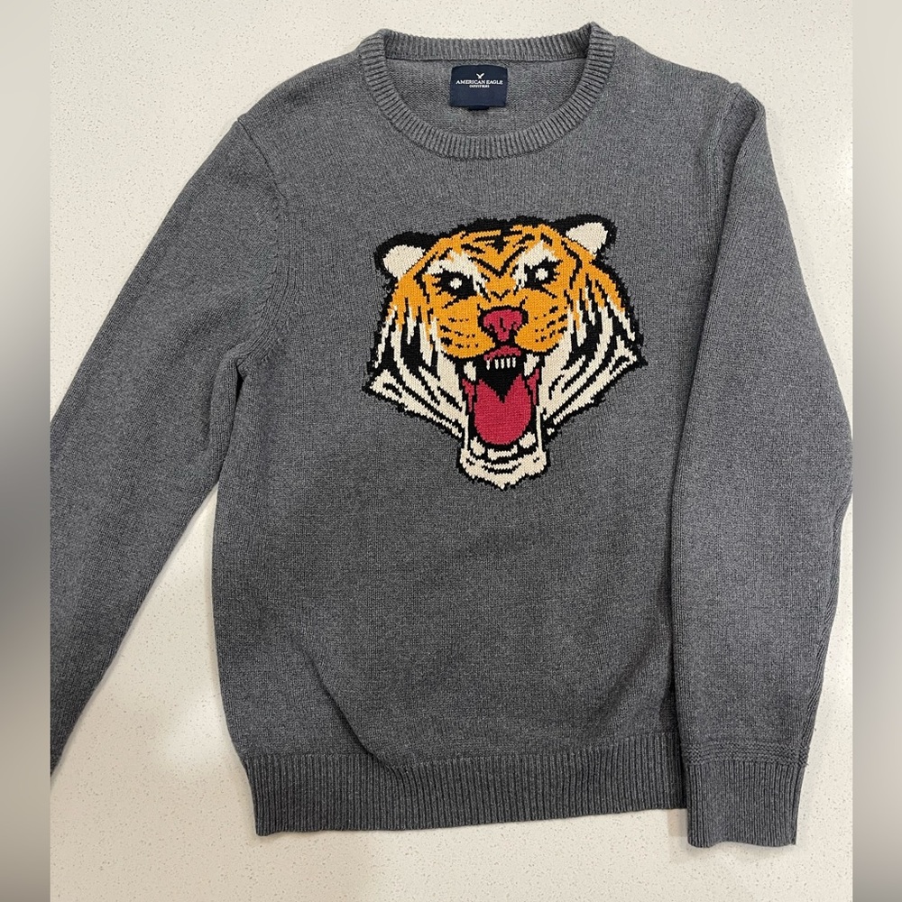 Rare Vintage Tiger sweater.